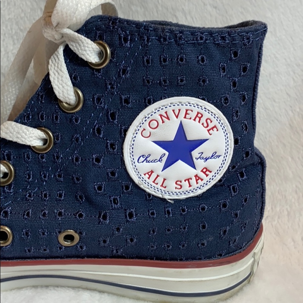 Converse!! Blue perforated high top sneaker - Picture 3 of 6